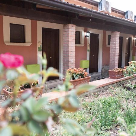 Il Sorgituro - Agriturismo Postiglione Bagian luar foto