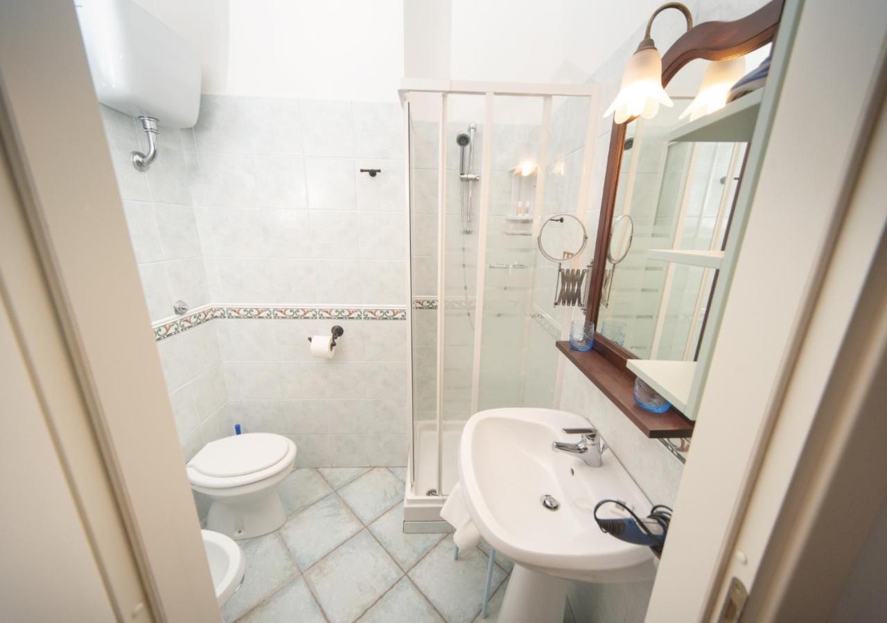 Il Sorgituro - Agriturismo Postiglione Bagian luar foto