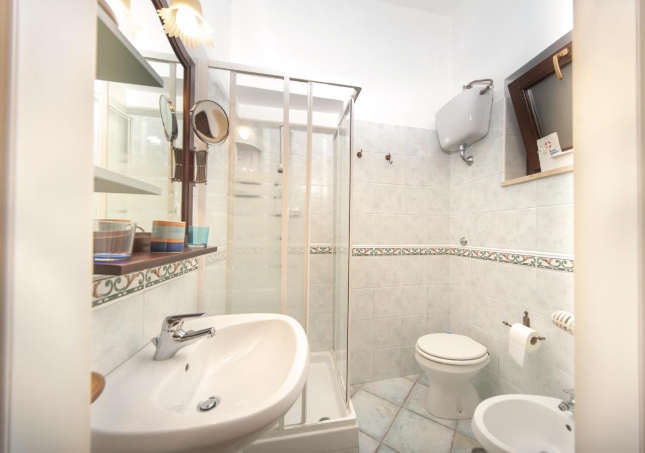 Il Sorgituro - Agriturismo Postiglione Bagian luar foto