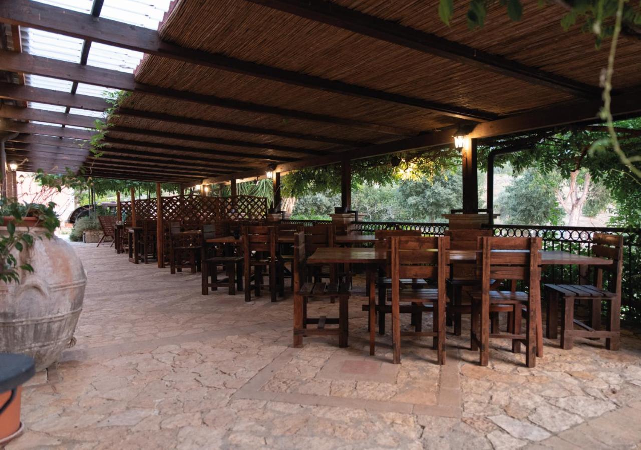 Il Sorgituro - Agriturismo Postiglione Bagian luar foto